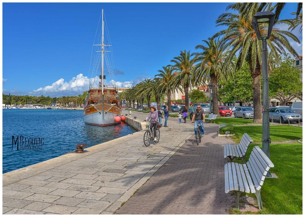 Apartment Mirjana Makarska Bagian luar foto